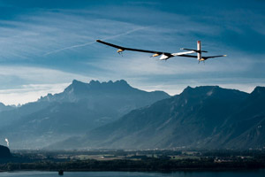 Solar Impulse flying