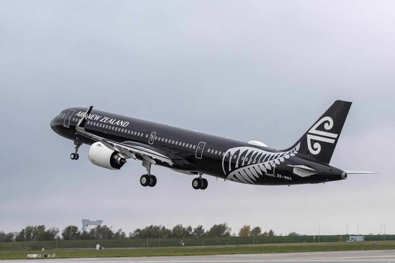 Air New Zealand A321NEO with GX Aviation installed taking off