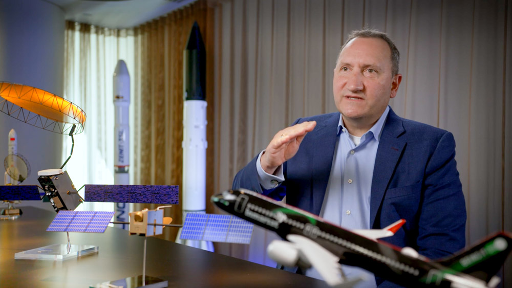 Niel's Steenstrup, President of Inmarsat Aviation, features in the documentary 'Skies of Tomorrow'