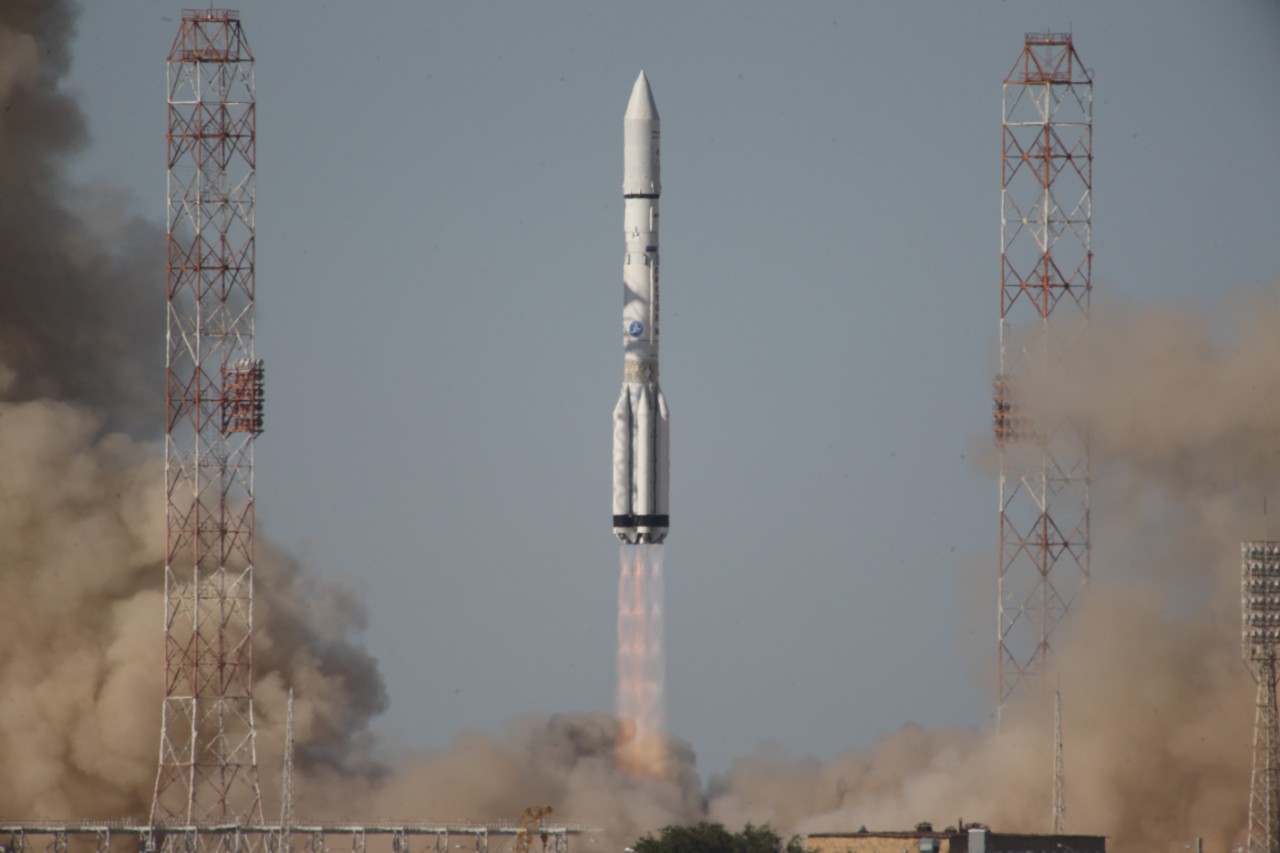 Proton rocket lifting-off in Kazakhstan carrying the Inmarsat GX3 satellite