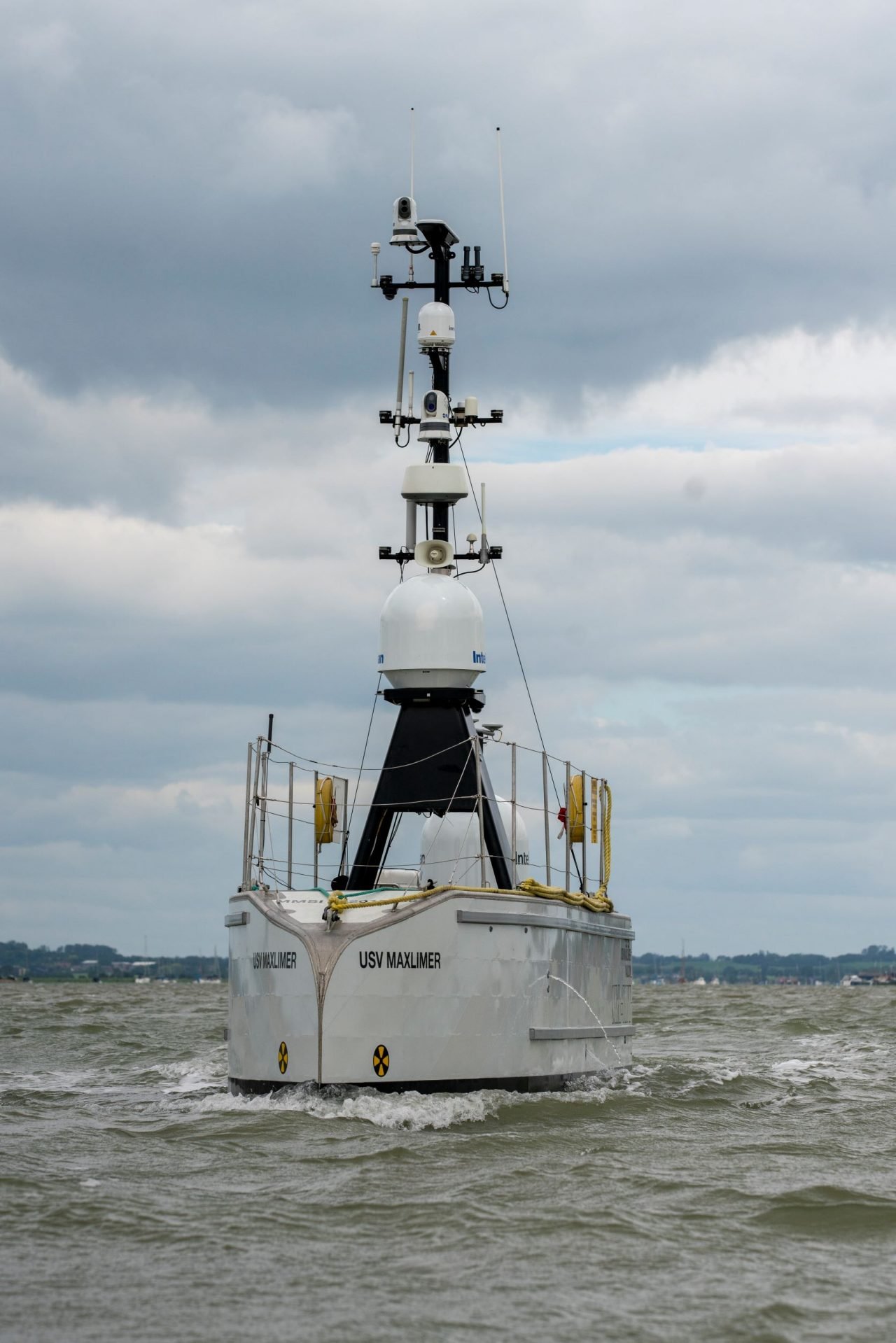 SEA-KIT's Uncrewed Sea Vessell Maxlimer underway