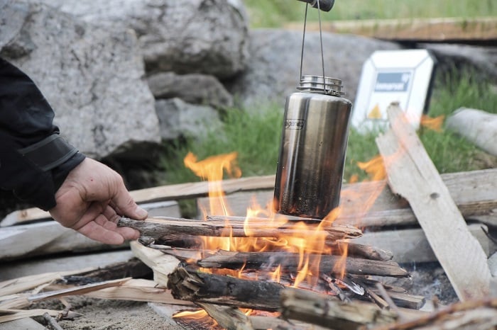 Norway 75 making using of a BGAN terminal by campfire