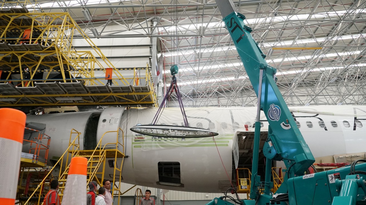 GX Aviation hardware being installed onto Avianca aircraft