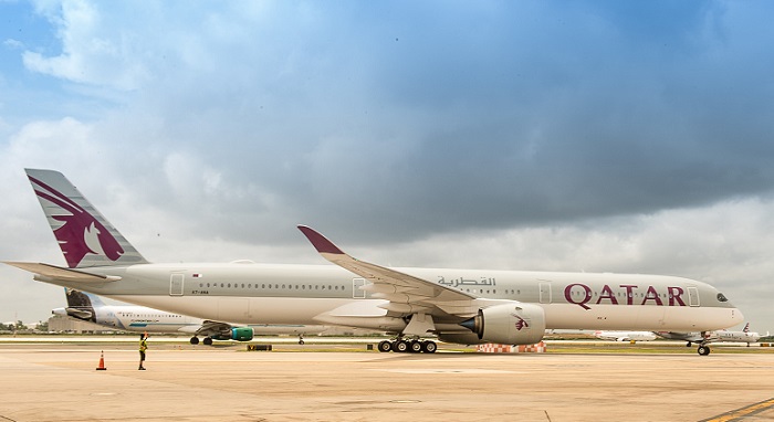 Qatar Airways A350XWB with GX Aviation radome