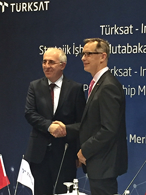 Ensar GÜL, CEO, Turksat (left) and Andy Start, President, Inmarsat Government (right).